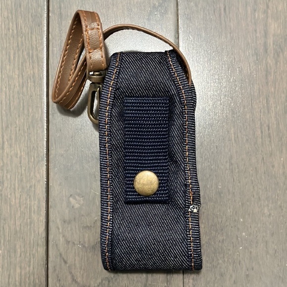 NWOT Y2K Vintage 2003 Hello Kitty Angel Denim Cell Phone Holder - Picture 2 of 7